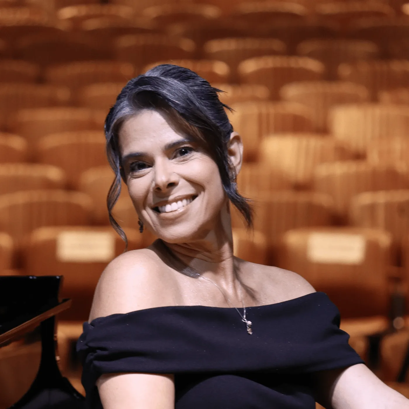 Luciana Hamond